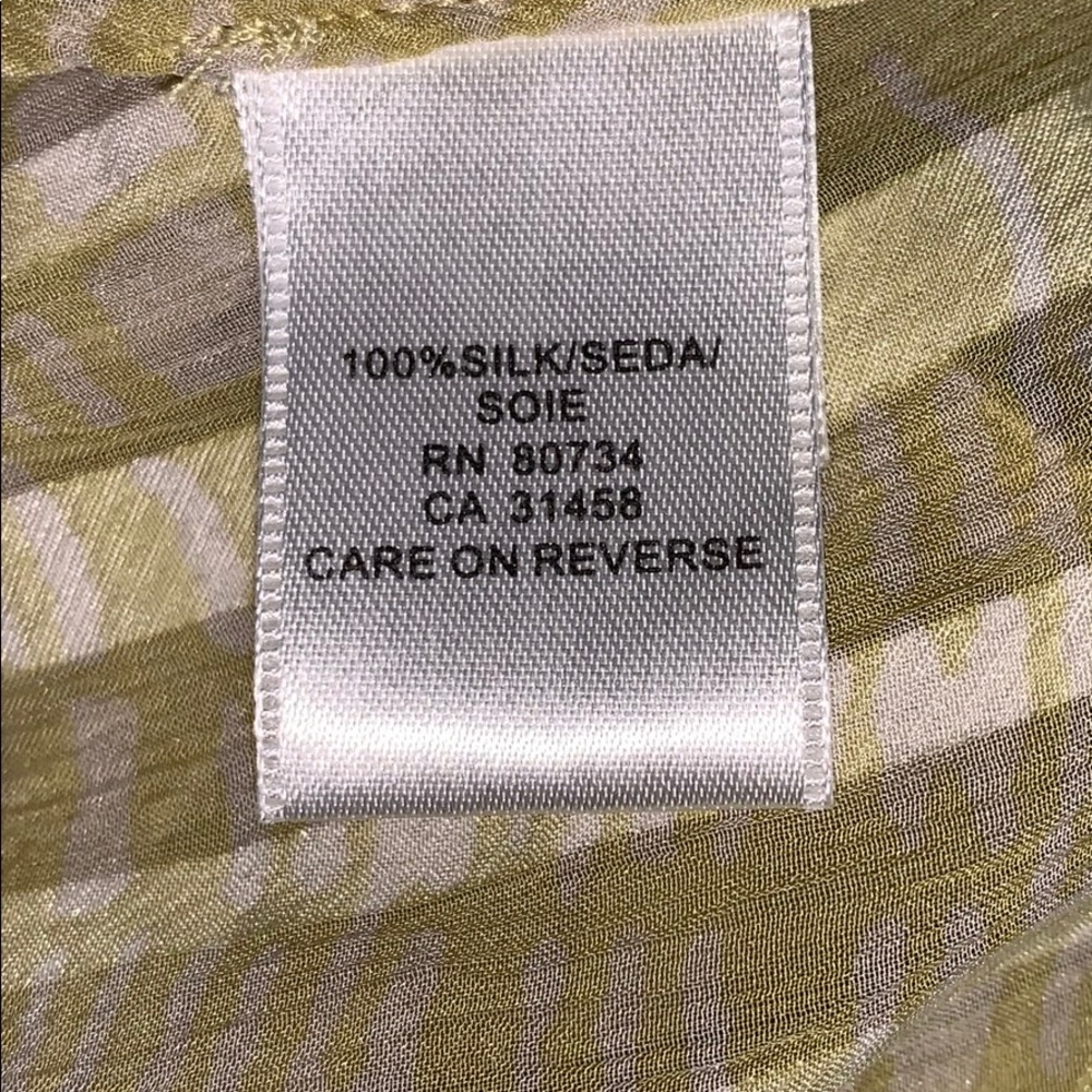 BCBG MAXAZRIA 100% SILK Ruffle Wrap Blouse - Picture 7 of 8